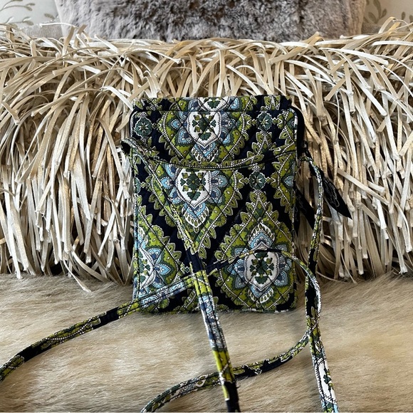 VERA BRADLEY Cambridge 2007 Mini Hipster Velcro Green Navy Travel Crossbody - Picture 6 of 15